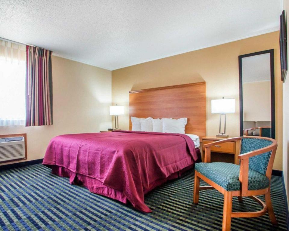 Quality Inn Ottawa Near Starved Rock State Park Экстерьер фото