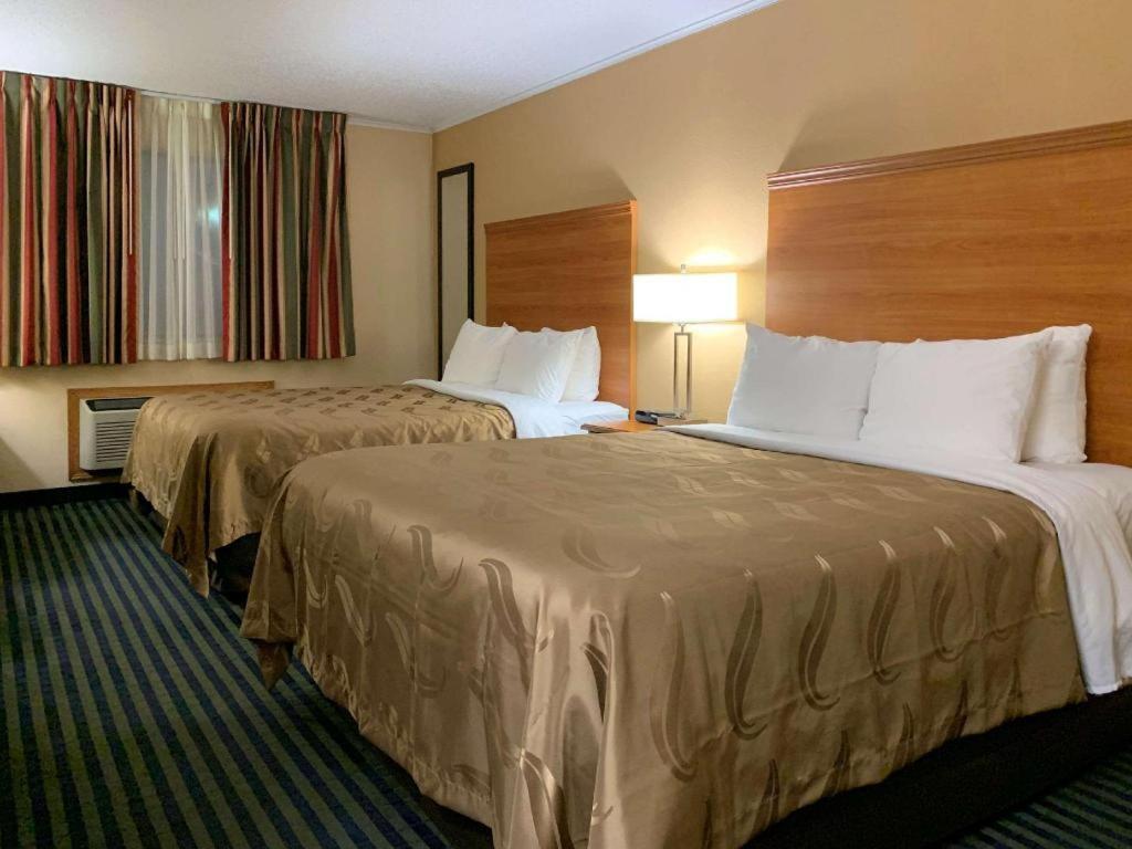 Quality Inn Ottawa Near Starved Rock State Park Экстерьер фото