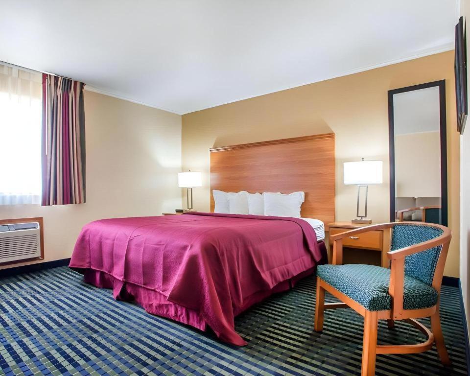 Quality Inn Ottawa Near Starved Rock State Park Экстерьер фото